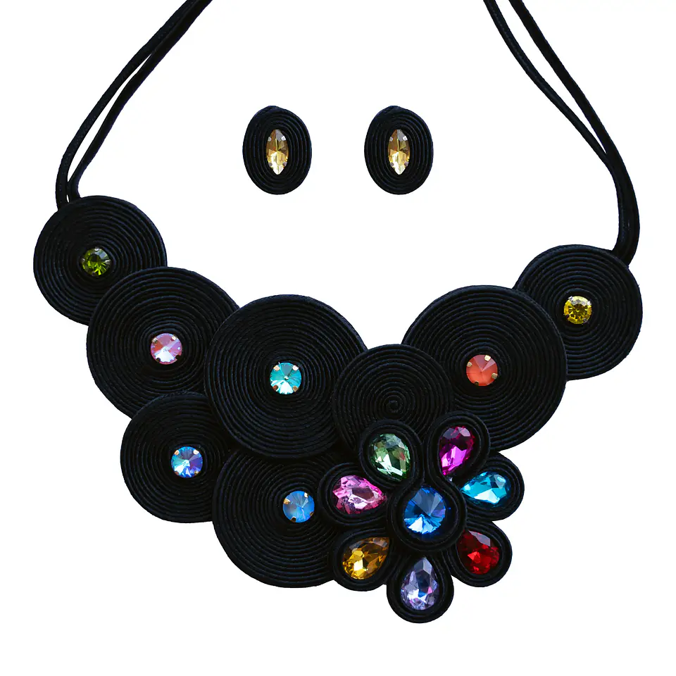Collar Florencia Negro 2