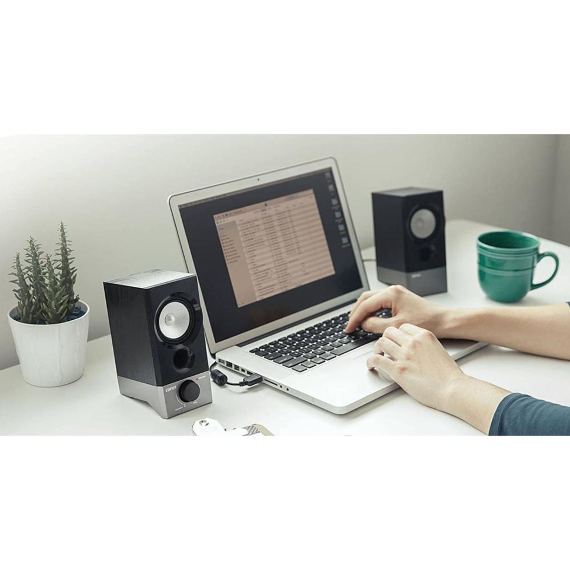 Parlantes activos 2.0 Edifier R19U Black 4