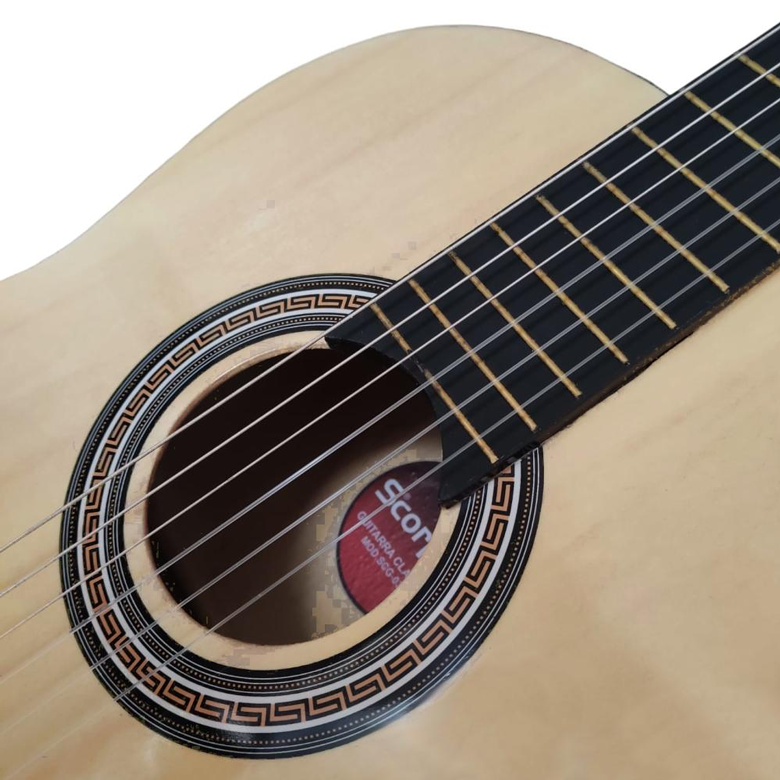 Guitarra Clasica 39'' Scorpion SCG-030NT con funda 3