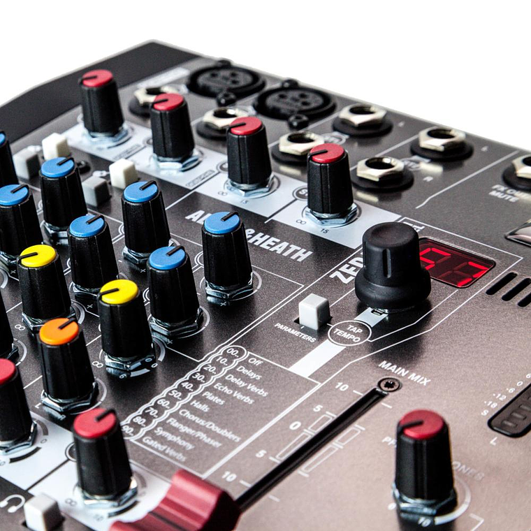 Mixer Analogo Allen & Heath ZED-6FX 4
