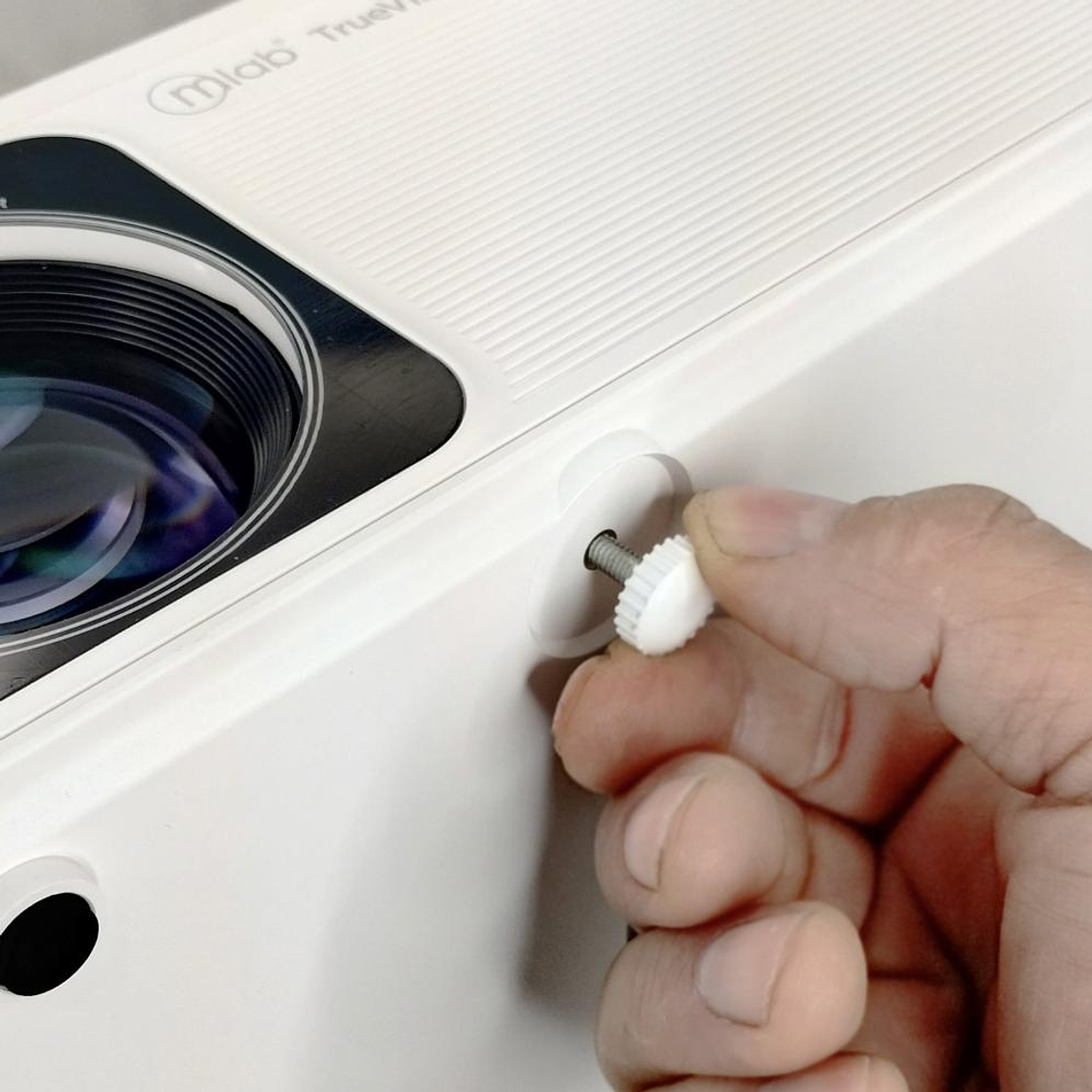 Proyector High Definition Mlab TrueVision Pro 4