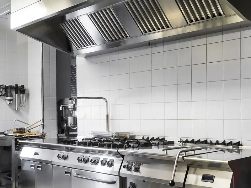 Limpieza y Desinfección en Cocinas Industriales