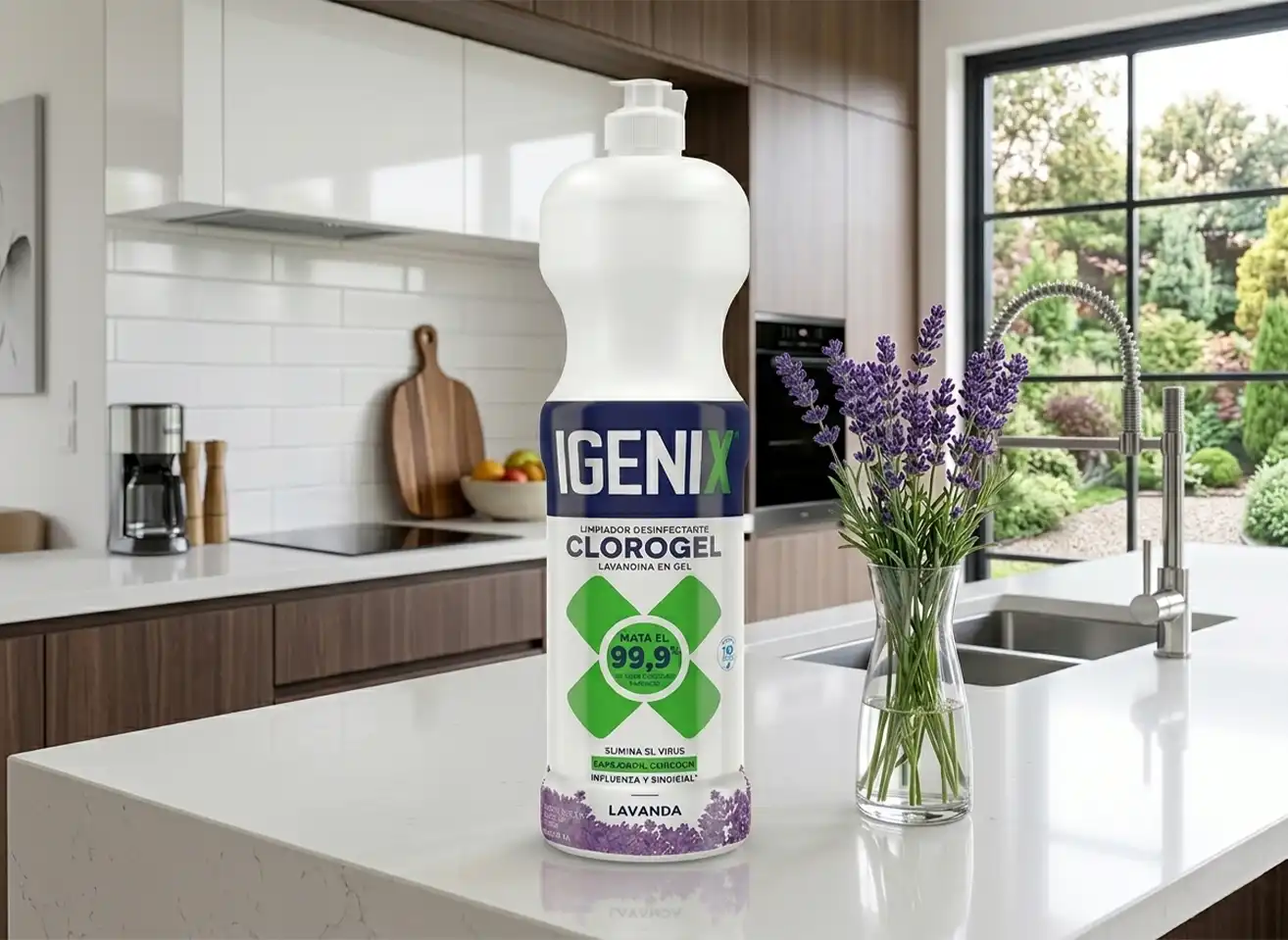 El fin de las salpicaduras: Por qué el Cloro Gel es el aliado definitivo de la limpieza inteligente