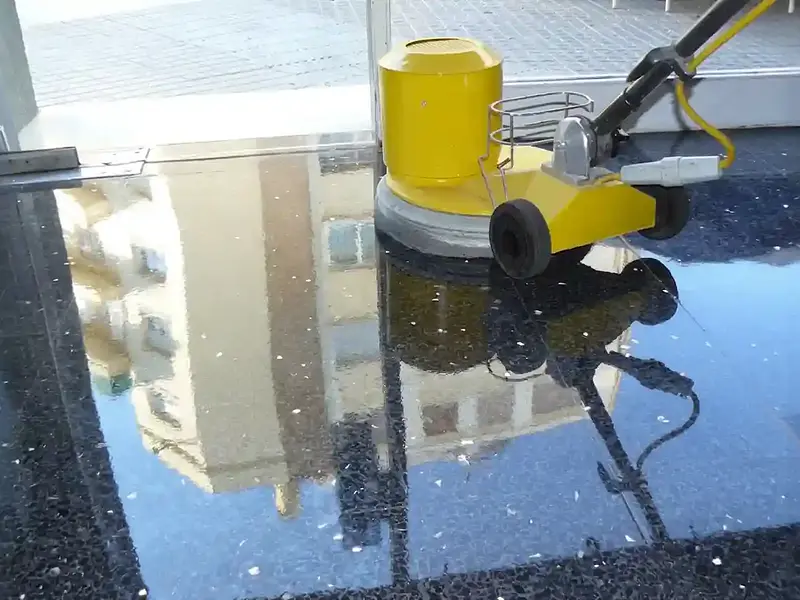 Cómo elegir la cera ideal según tu tipo de suelo