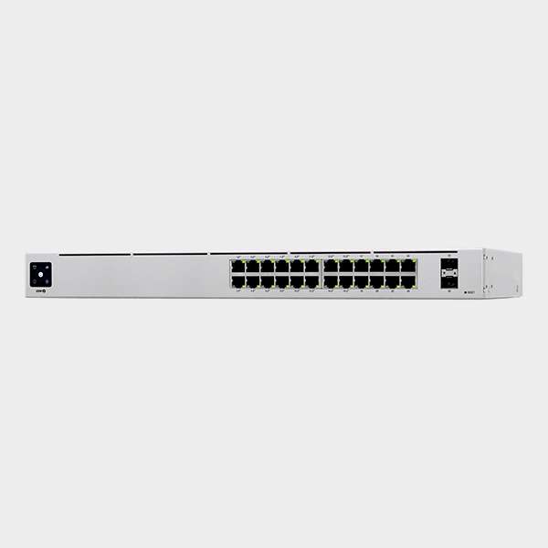 Switch UniFi USW-24-POE 24Gbit 16 PoE+ 2SFP 1
