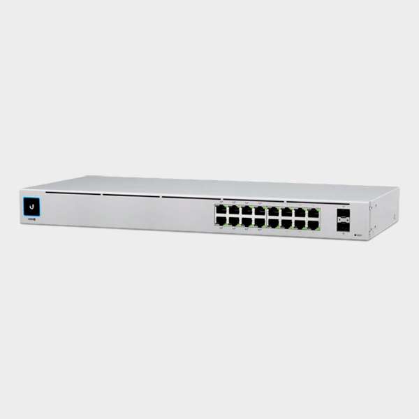 Switch UniFi USW-16-POE 16Gbit 8 PoE+ 2SFP 3