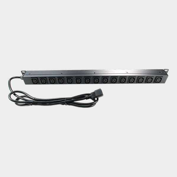 PDU Vertical 15 Conectores C13 Metal Plug C14 4