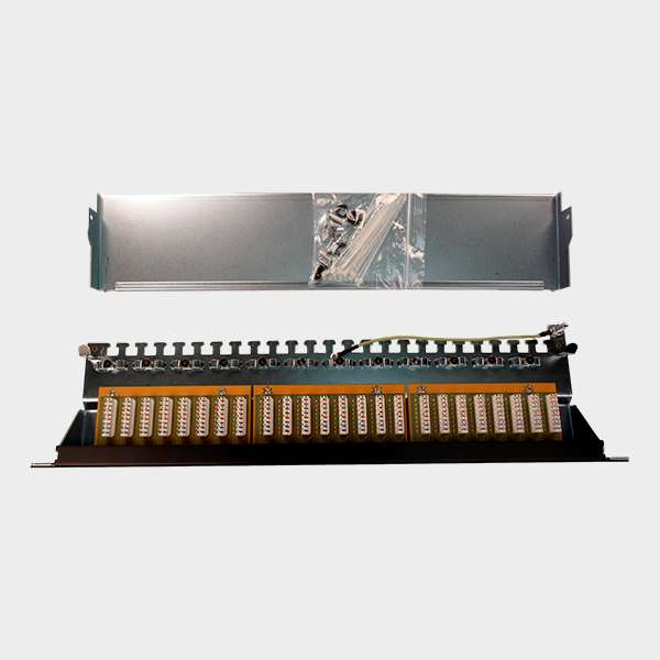 Patch Panel 24 Puertos CAT 6A FTP  2