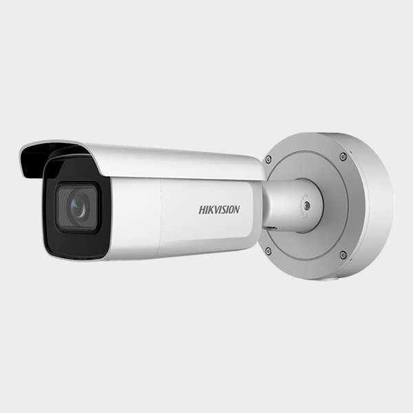 Camara Bullet IP Hikvision Varifocal AcuSense 4MP PoE IR 60m IP66 IK10 1