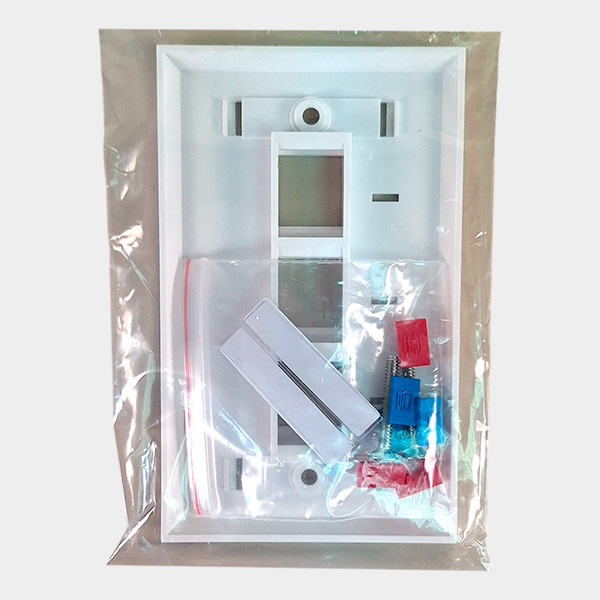 Faceplate plano 3 puertos Keystone vertical blanco 3