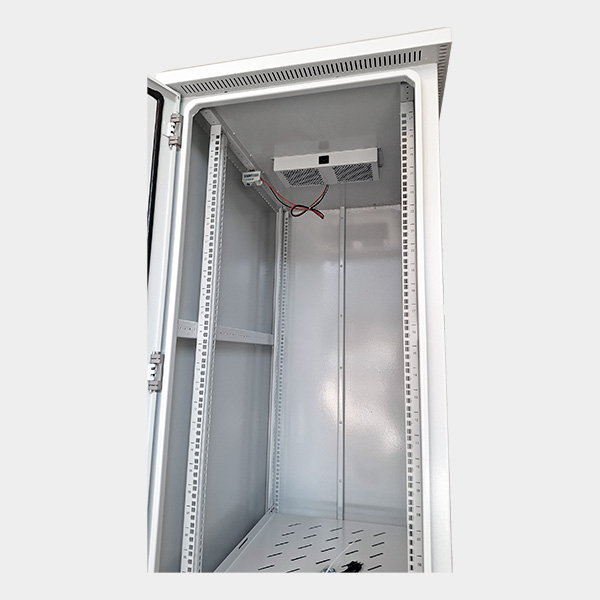 Gabinete de Piso Exterior 27U 600x800mm 3