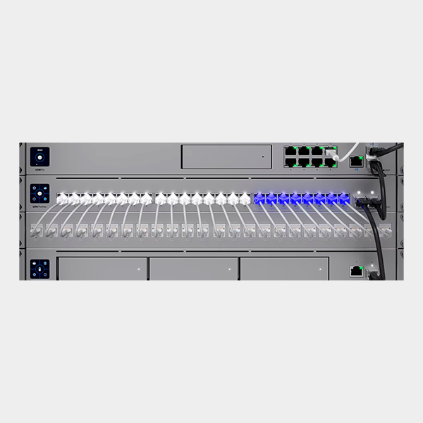 Switch Ubiquiti UniFi Pro Max 24 2