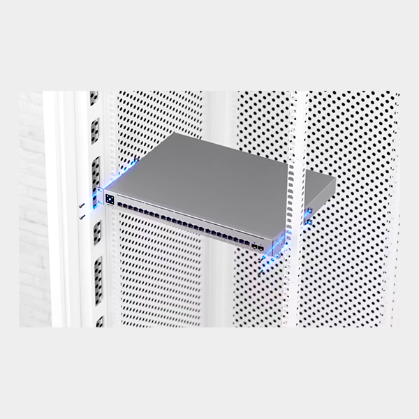 Switch Ubiquiti UniFi Pro Max 24 5
