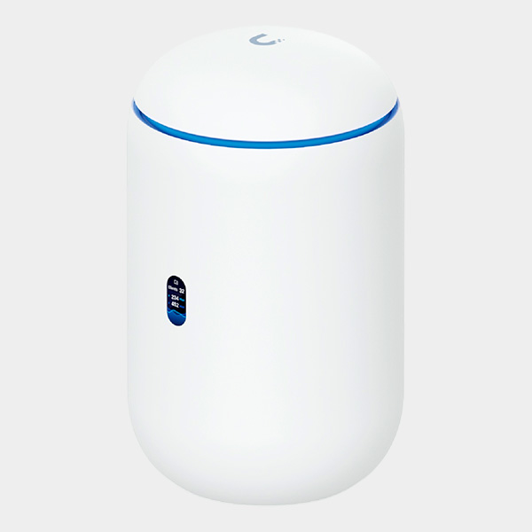 Router UniFi Dream UDR7  3