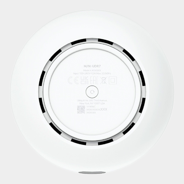 Router UniFi Dream UDR7  4