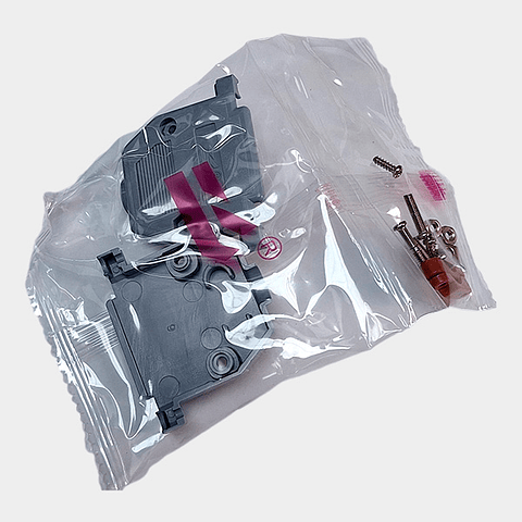 Tapa Plástica Conector DB25 180° Gris