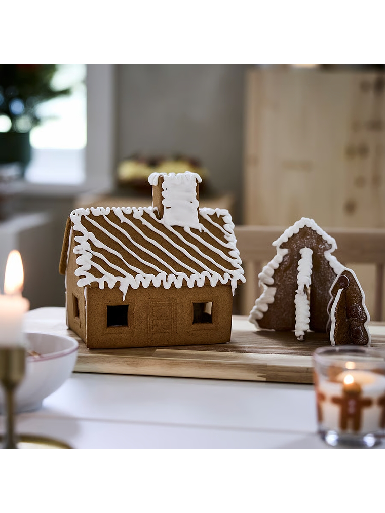 Casa o Árbol De Jengibre Ikea Vintersaga Navidad 300 G Comestible 4