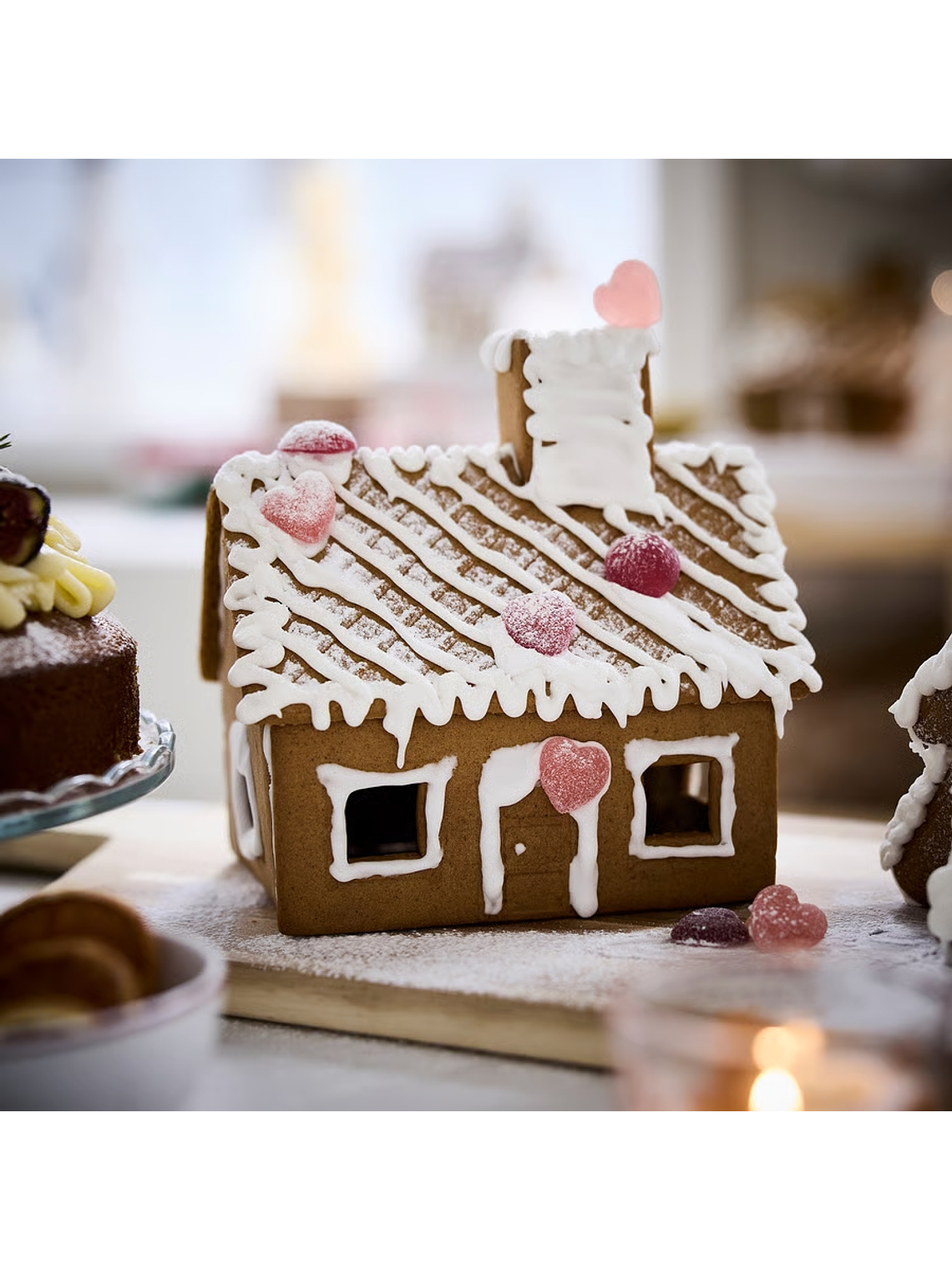Casa o Árbol De Jengibre Ikea Vintersaga Navidad 300 G Comestible 9