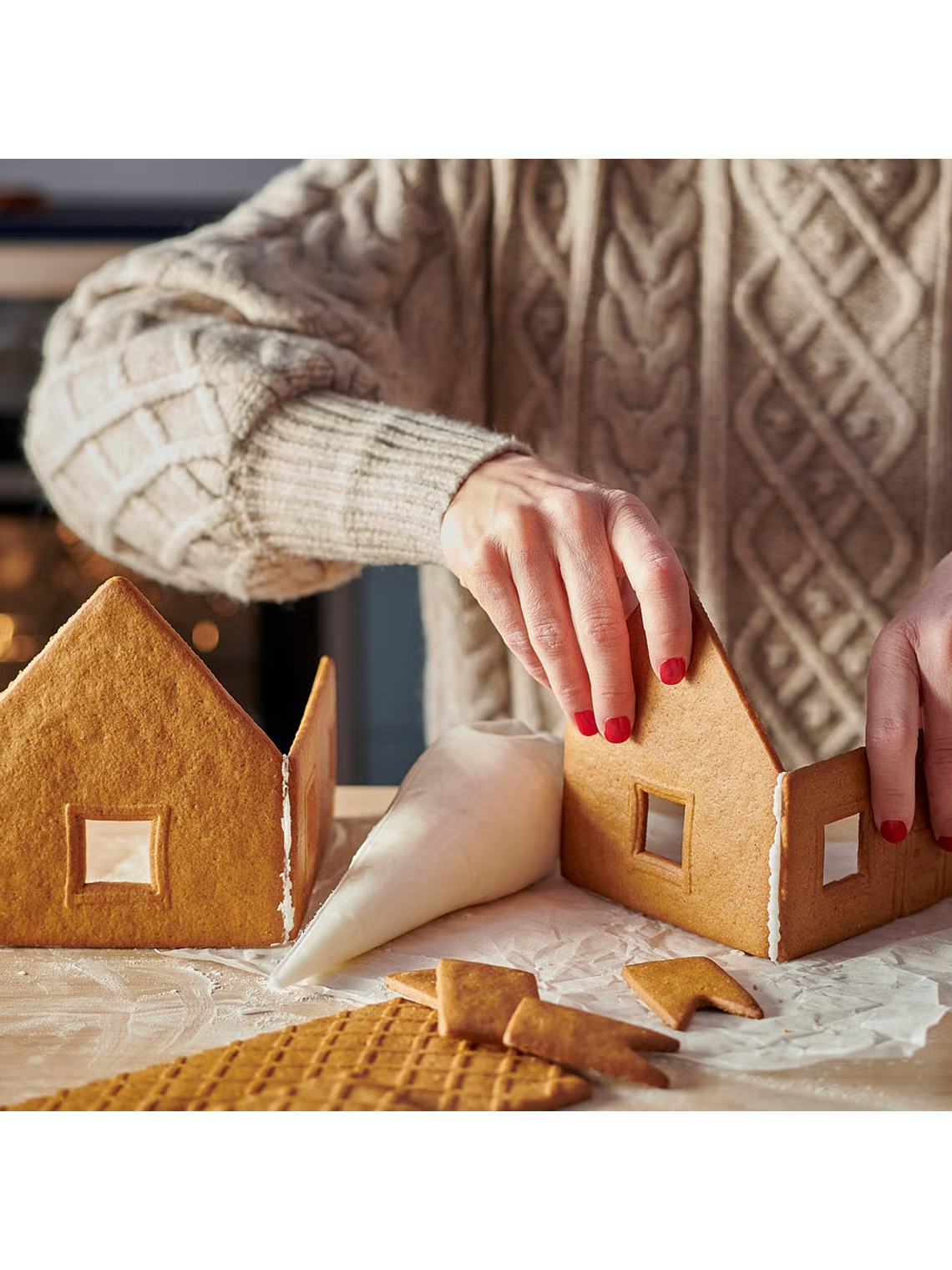 Casa o Árbol De Jengibre Ikea Vintersaga Navidad 300 G Comestible 11
