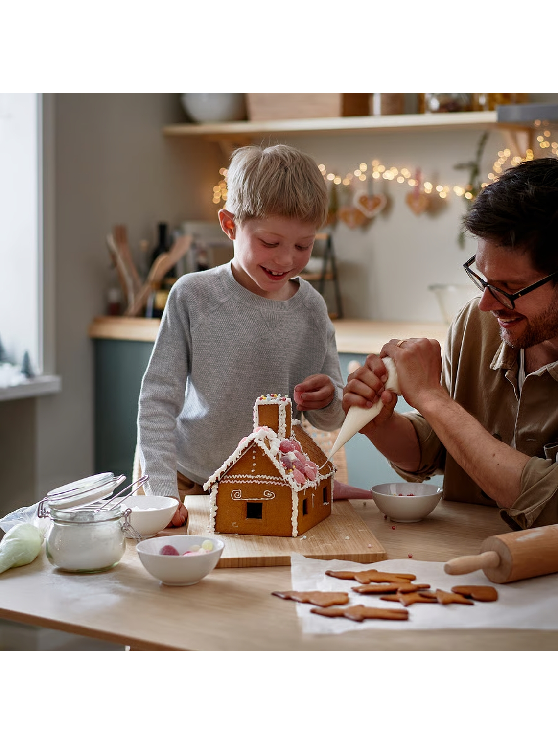 Casa o Árbol De Jengibre Ikea Vintersaga Navidad 300 G Comestible 12