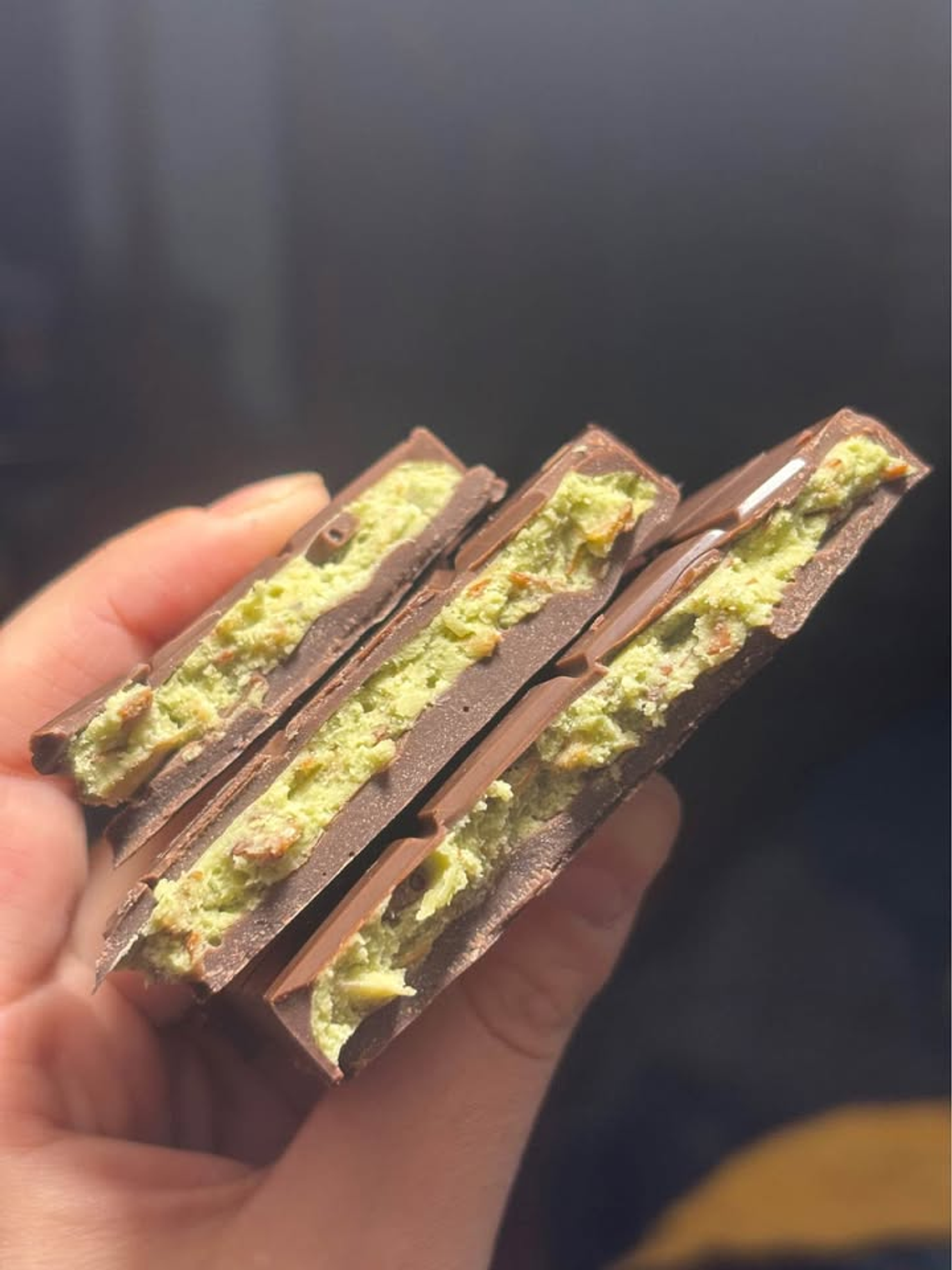 Chocolate de Dubai 150 gr - Diseño Tornasol 1