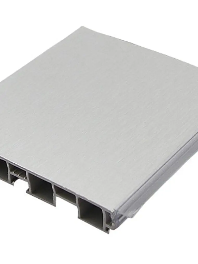 Zocalo PVC 15x300cm  1