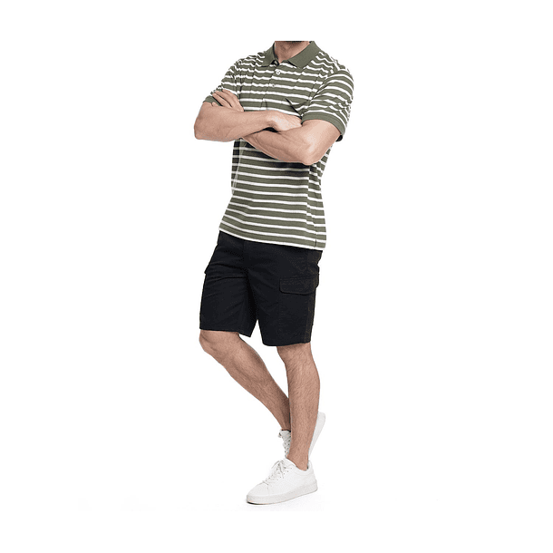 Polera pique hombre con cuello y bolsillo 1