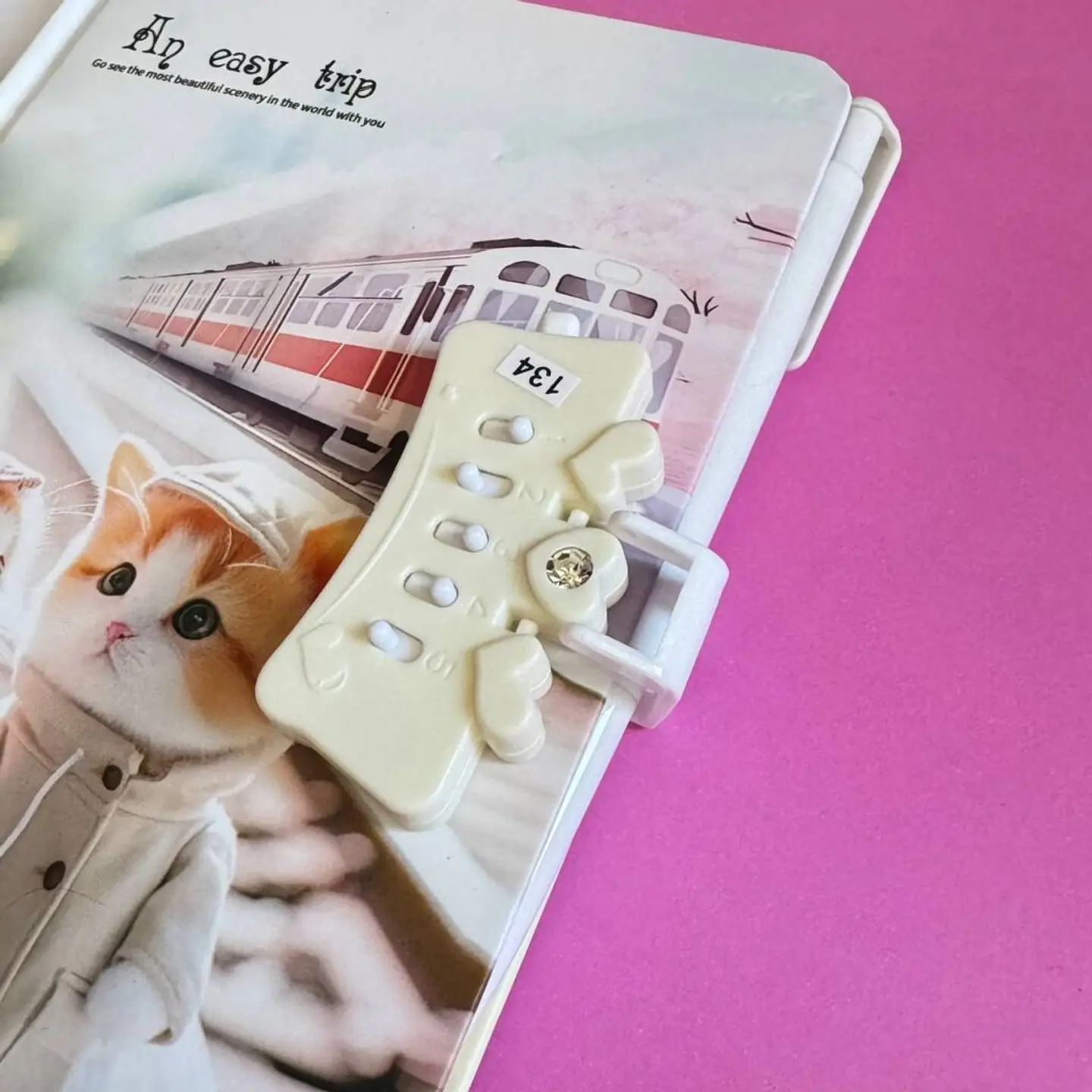 Libreta con Contraseña – Gatitos Enamorados 3