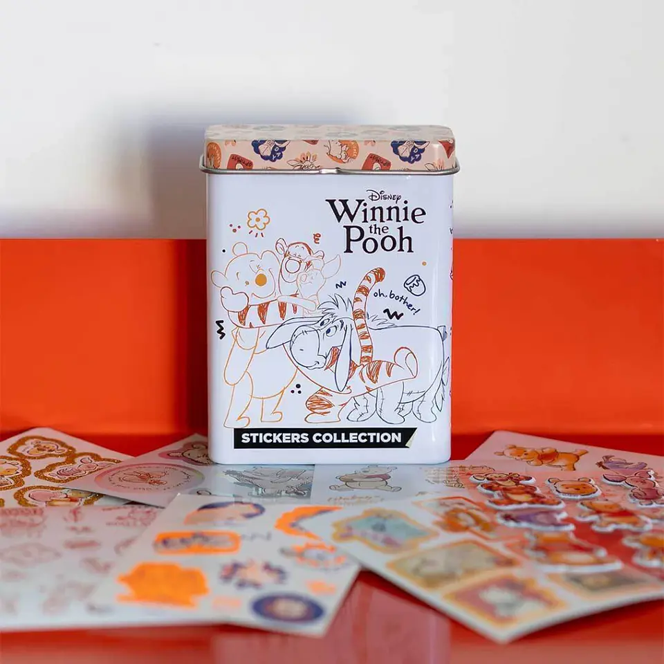 Lata Coleccionable Multi-Stickers Winnie de Pooh – 8 Laminas 1