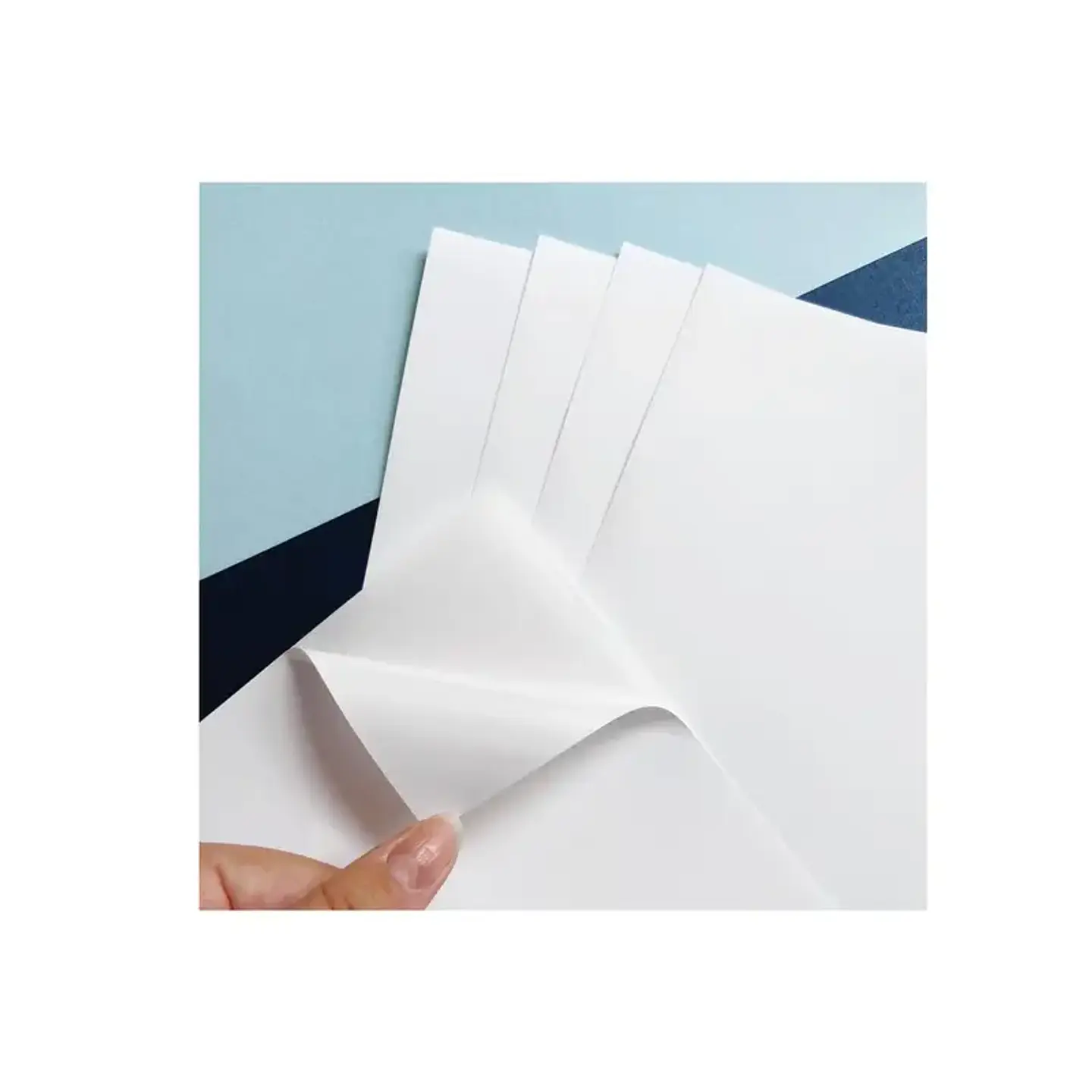 Papel Fotográfico Glossy Adhesivo A4, 100hojas, 180gr - Pacific Color 3