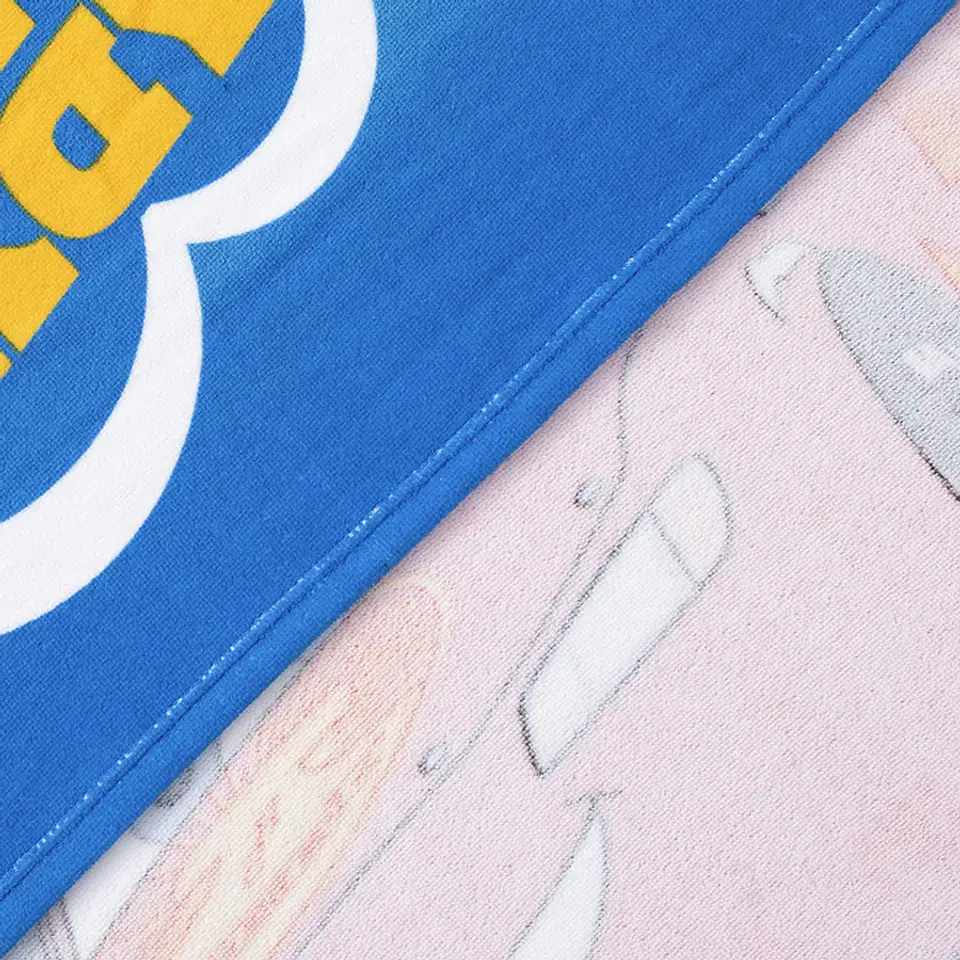 Toalla Playa Disney Niño/a 70x140cm + Morral Cordel /  Variedades 12