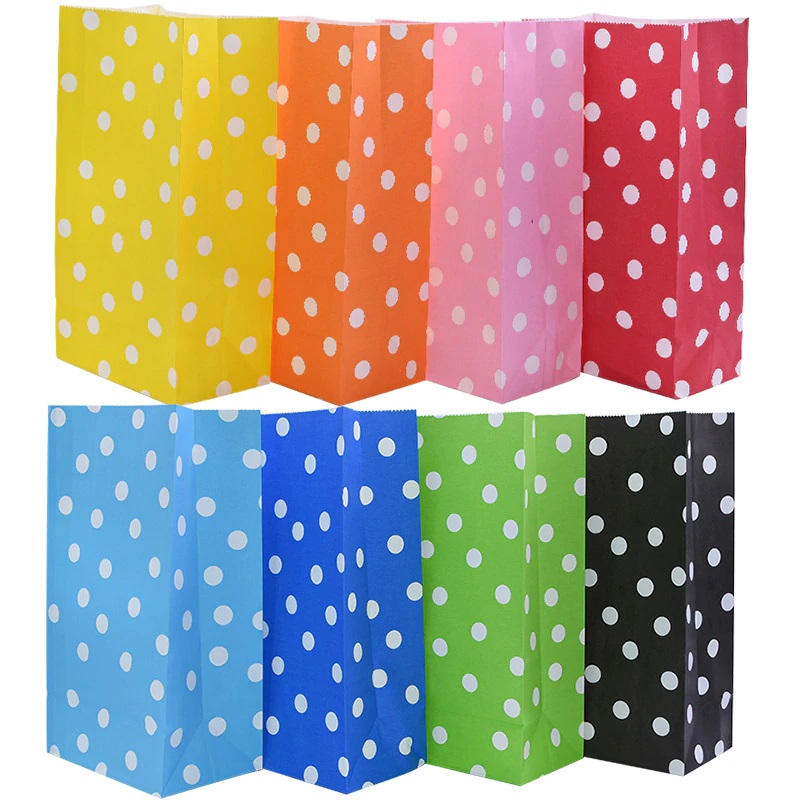 50 Bolsas 13x8x24 cm Papel Kraft negro lunares