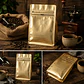 50 Bolsas Doypack 13x20x7 cm Metalizadas Color Dorado con Válvula para 250 Grs. de Café - Miniatura 3