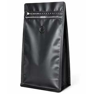 50 Bolsas Doypack 13x26x7 cm Metalizadas Color Negro con Válvula para 500 Grs. de Café