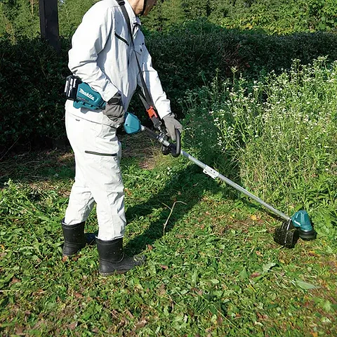 ORILLADORA INALÁMBRICA 18V + BATERÍA 18V 3AH + CARGADOR RÁPIDO SIMPLE MAKITA DUR192LRF