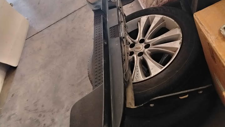 Parachoque trasero Volkswagen Amarok 2013 4