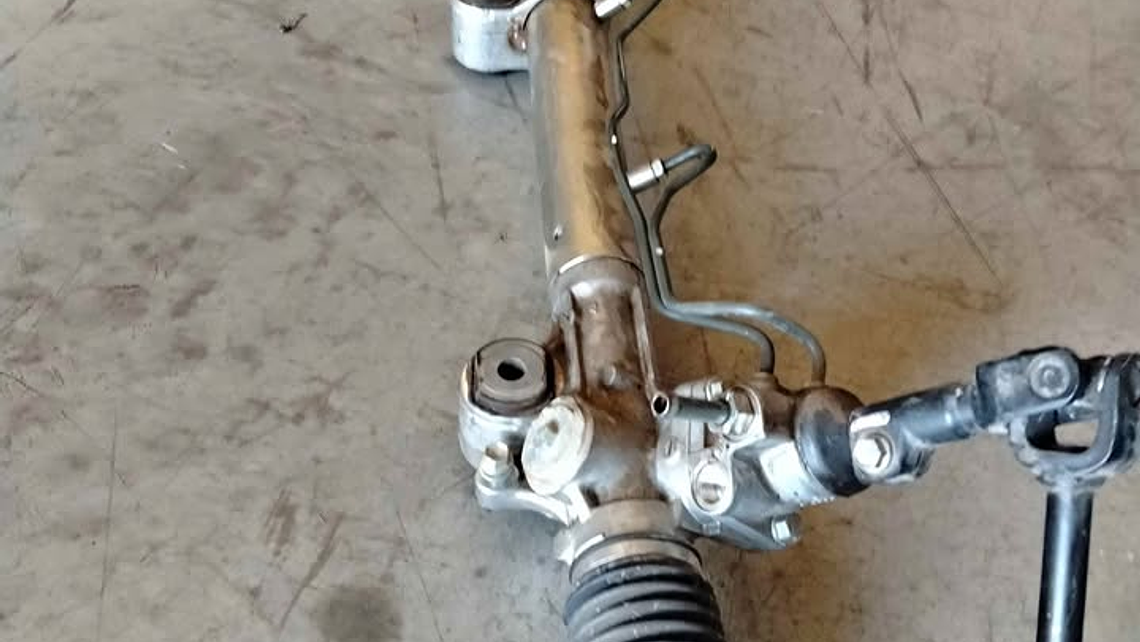 Cremallera de dirección Toyota Hilux Revo 2017 1