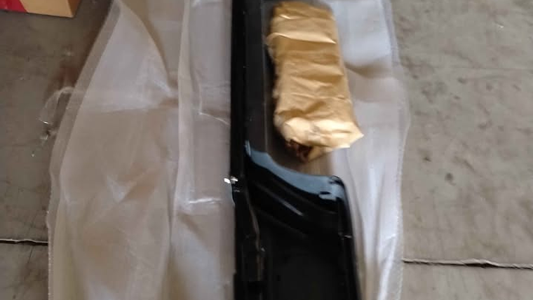 Parachoque trasero Mitsubishi L200 2020 completo 2