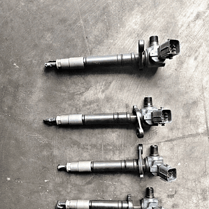 Inyectores Toyota Hilux Revo 2016