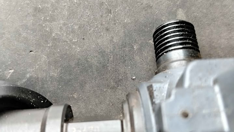 Inyectores Toyota Hilux Revo 2016 3