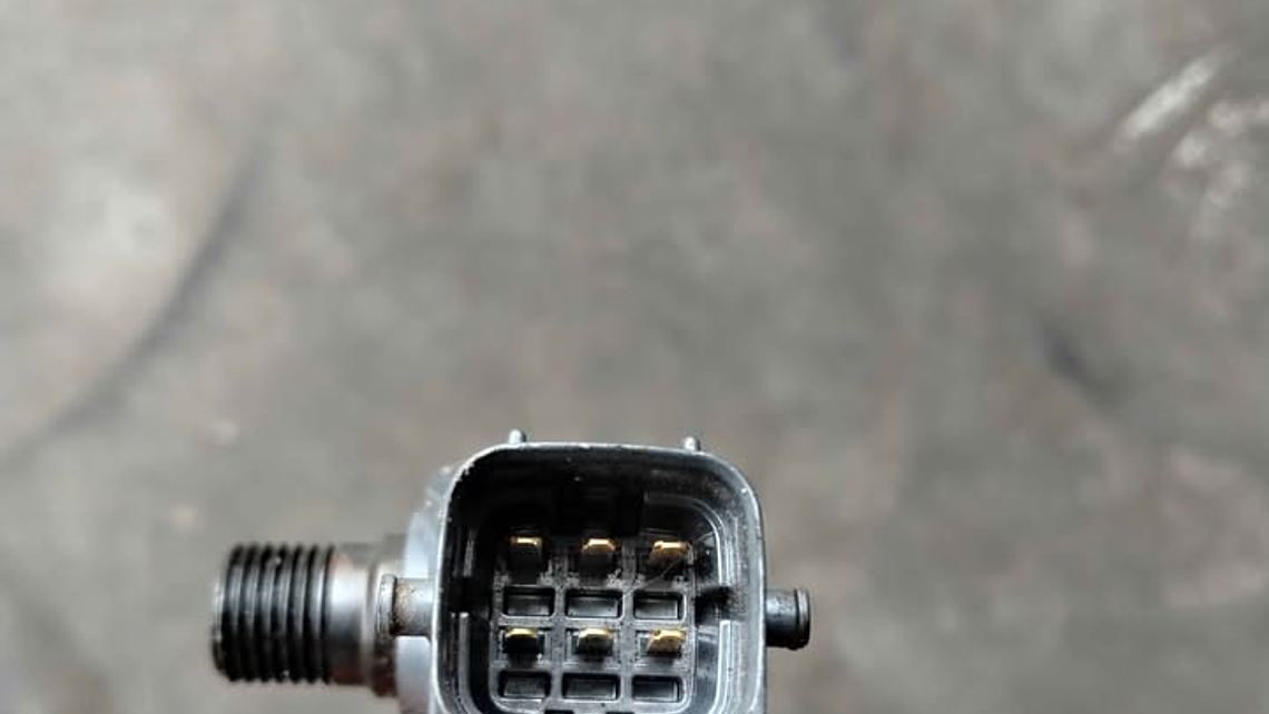 Inyectores Toyota Hilux Revo 2016 4