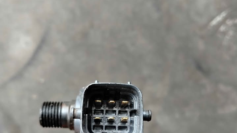 Inyectores Toyota Hilux Revo 2016 4