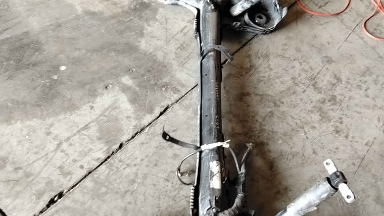 Yugo o eje trasero Peugeot Partner 2023 2