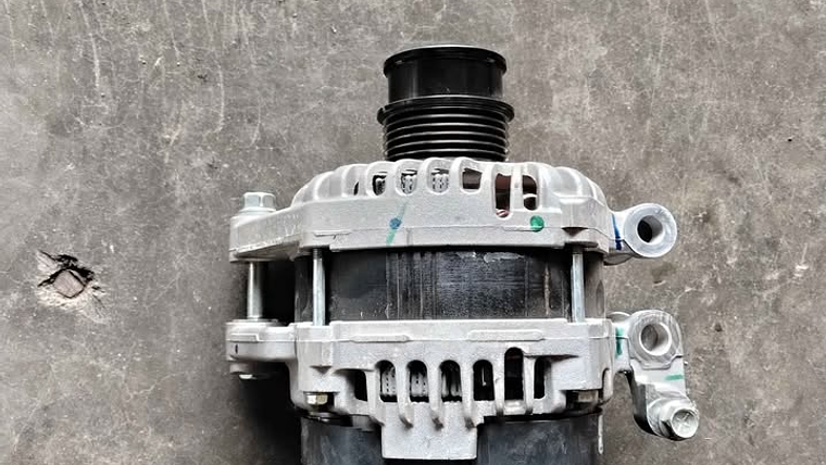 Alternador Mitsubishi l200 2025 3