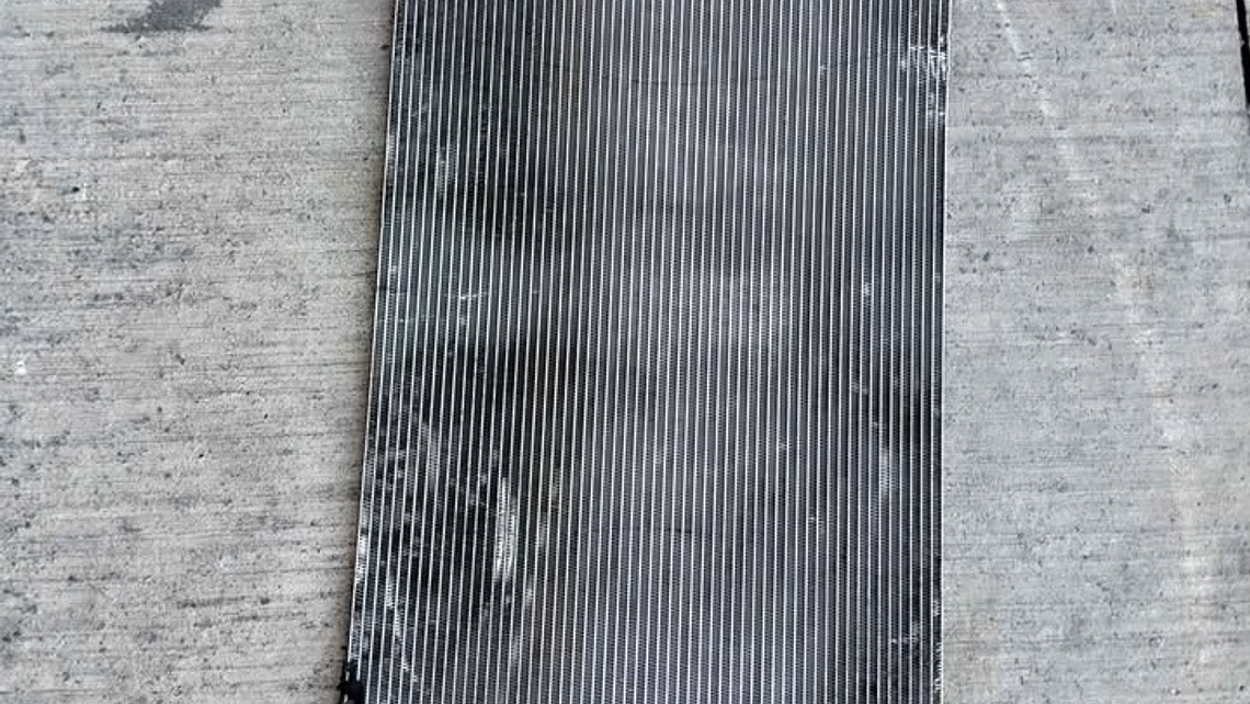 Radiador AC Chevrolet Colorado 2019 al 2023 2