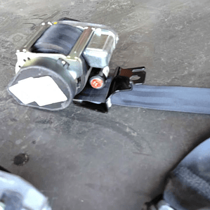 Cinturones delanteros pirotécnicos Chevrolet Colorado 2019 al 2023