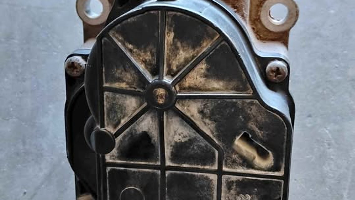  Actuador diferencial delantero Toyota Hilux Revo 1