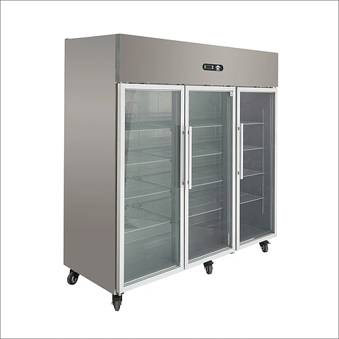 REFRIGERADOR VERTICAL 1500LTS. 3 PUERTAS VIDRIO MAIGAS