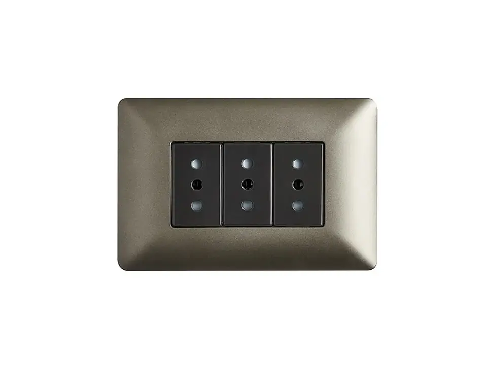 Enchufe triplex bipaso 10/16A 250V (café) 1