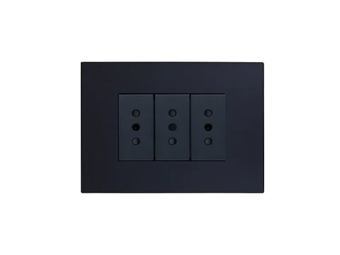 Enchufe triple 10A 250V (negro)